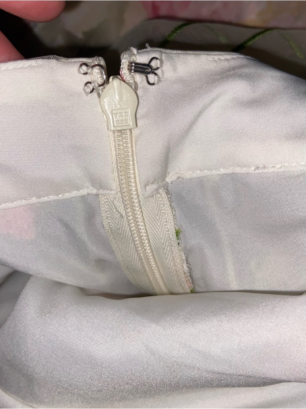 Talbots Skirt Womens Size 10 Embroidered Tulle Linear Floral Fit & Flare Midi - Picture 11 of 14